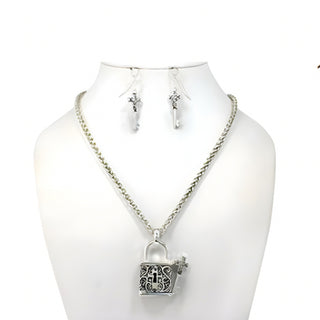 Silver Lock Cross Necklace Set