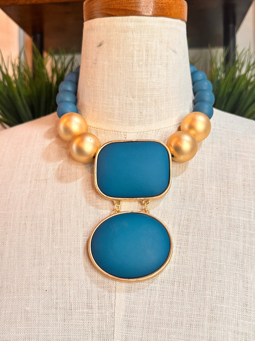 simple showstopper necklace