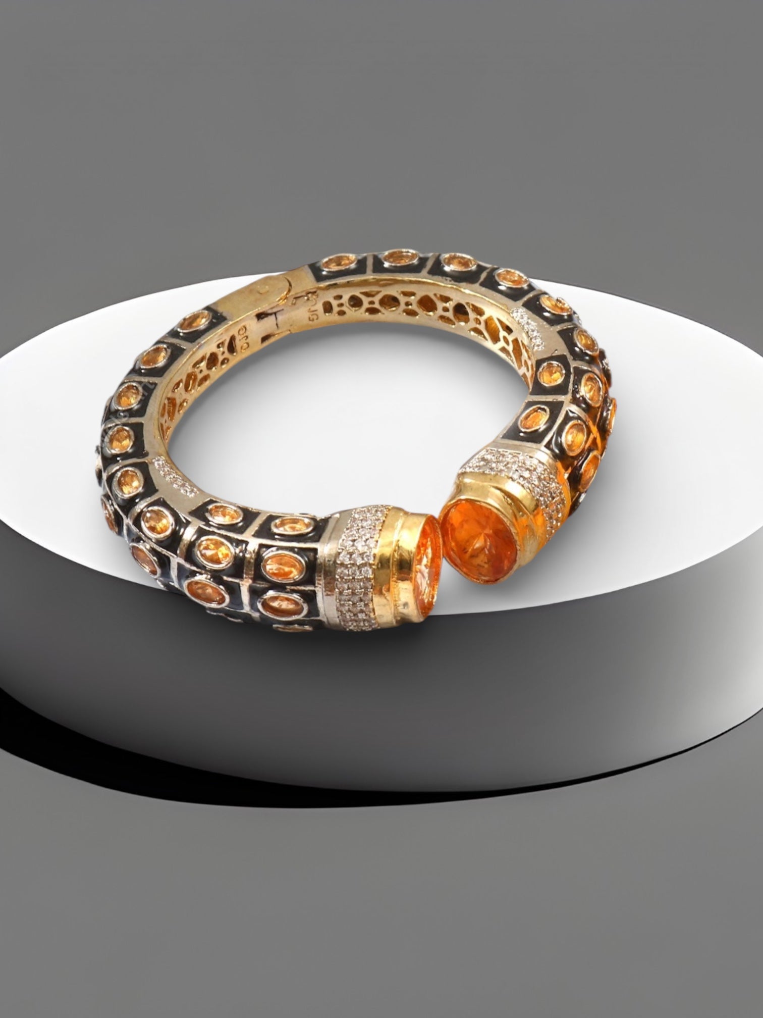 Main attraction clamp stacker