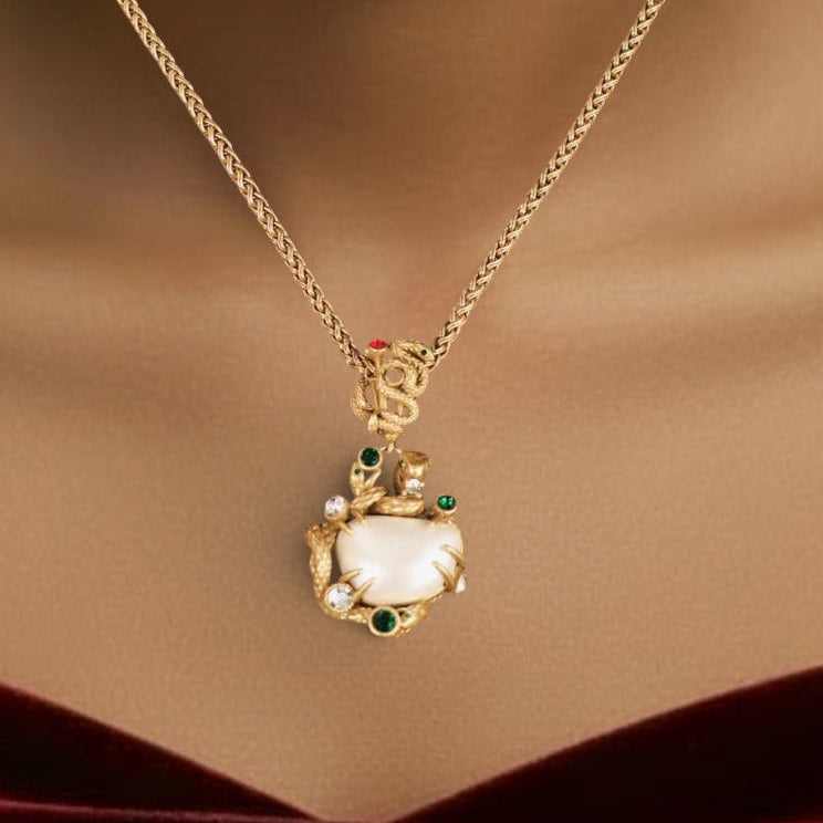 snake Baroque Pearl necklace