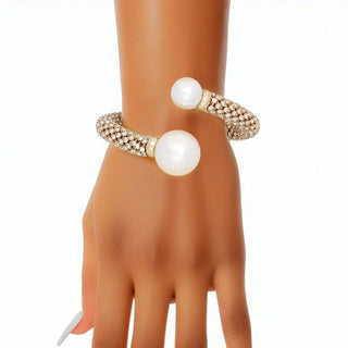 Pearl bracelet