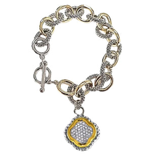 SEH Chic Boutique Canary Me Out Clover Bracelet