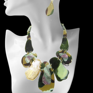 Green Camo Necklace Set