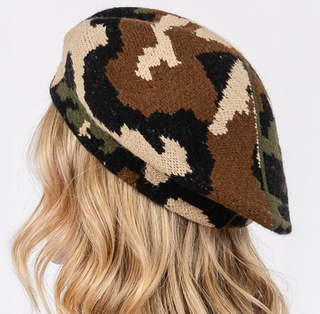 Camo her yay