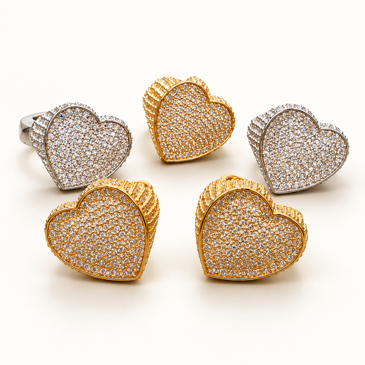 Sweet Spark Pavé Heart Ring — Gold 8 & 9; Silver 9