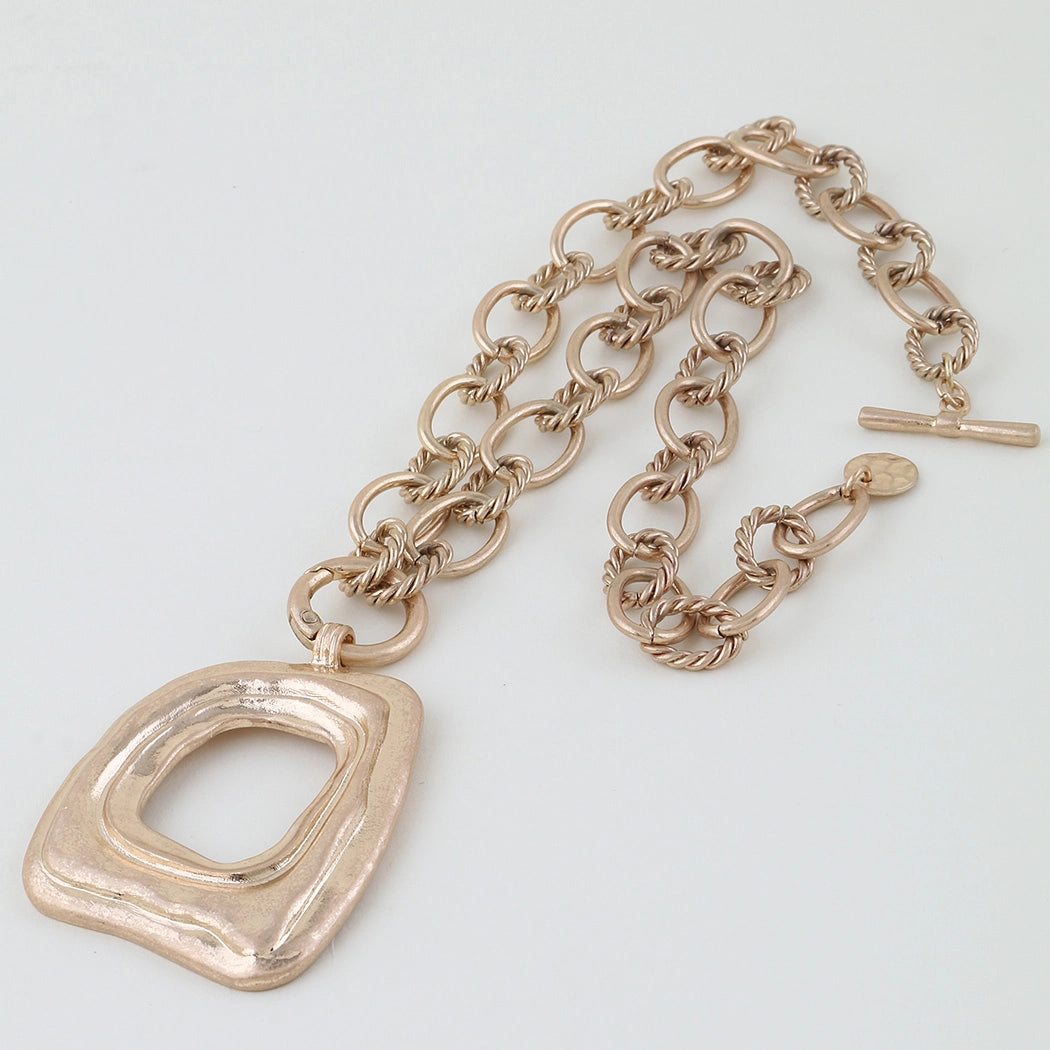Rippled Cubic Link Chain Necklace