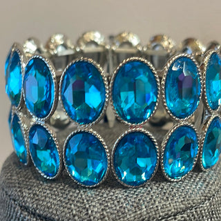 blue stretch bracelet