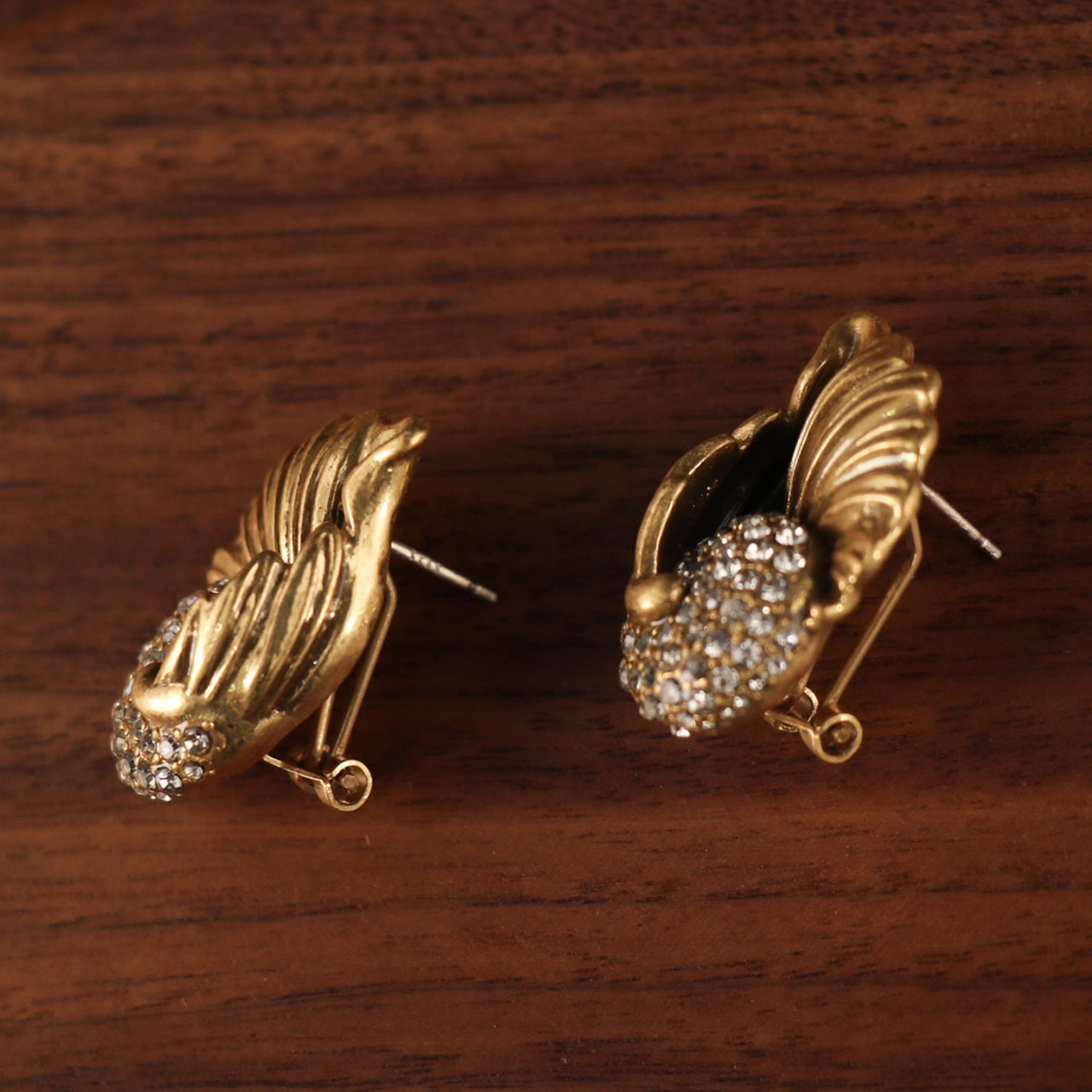 shell crystal earrings