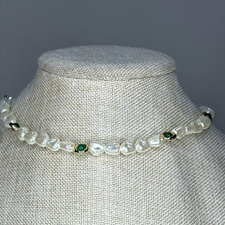 Pearl gem necklace