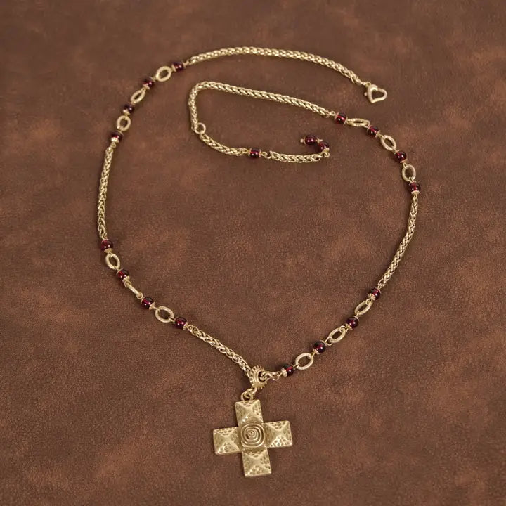 vintage inspired cross pendant necklace